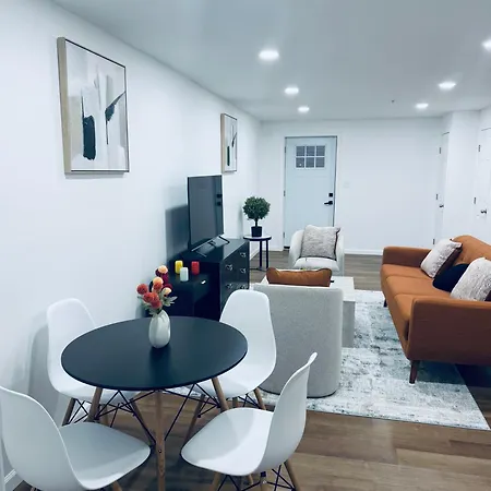 The Loving Home Basement Apartment Severn Exterior photo